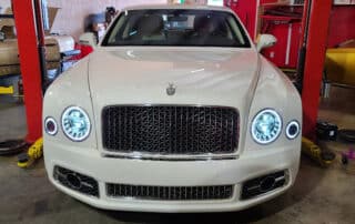 bentley-mulsanne-white-front